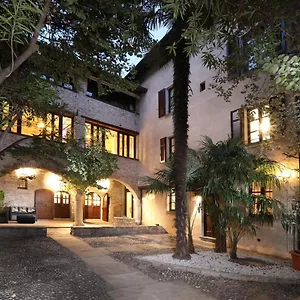  Gasthof Suites&atelier